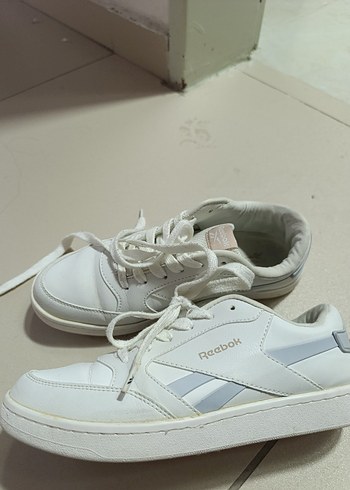 Beyaz Reebok Kadın Spor Ayakkabı - Görsel 3
