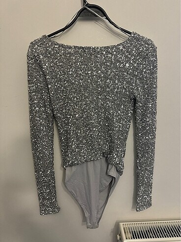 Zara body