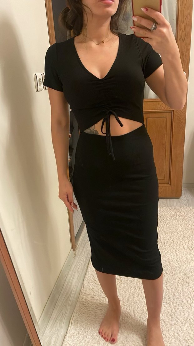 V Yaka Siyah Midi Kadın Elbise - Görsel 3
