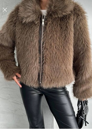 Sokak Stili Kahverengi Kürk Detaylı Deri Ceket - Görsel 3