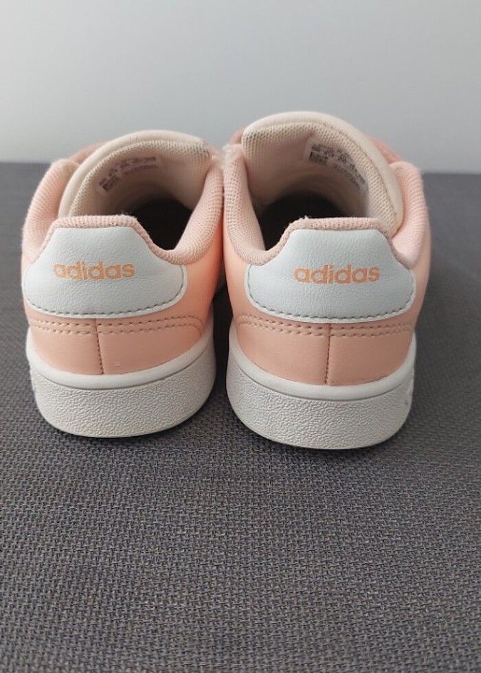 Adidas Kiz Çocuk Spor Ayakkabi cirtli - Görsel 3