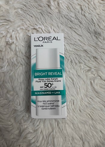 L'Oréal Bright Reveal SPF50+ Koyu Leke Karşıtı Güneş Kremi
