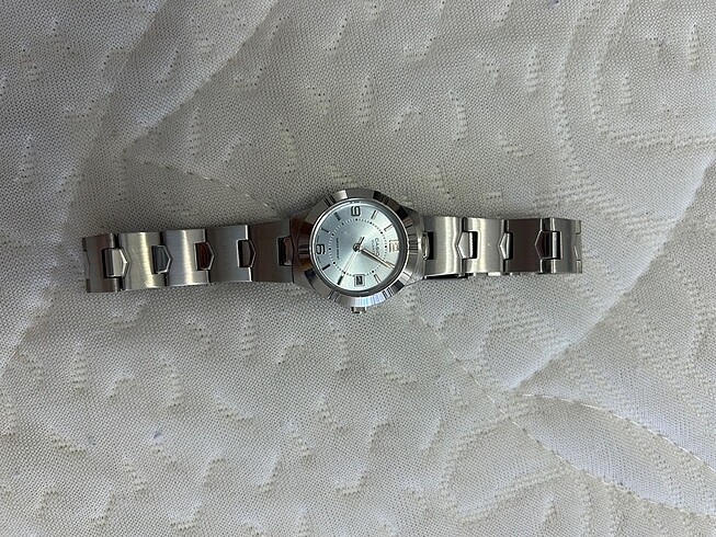Orijinal casio saat
