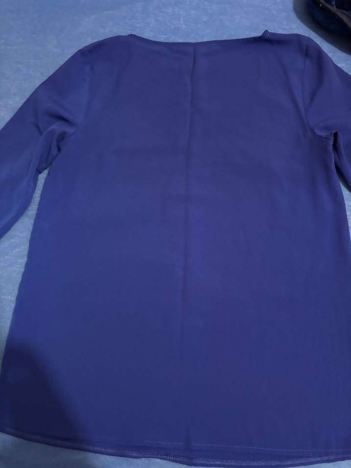 Kadın Mavi Saten Kısa Kollu Bluz - Görsel 3