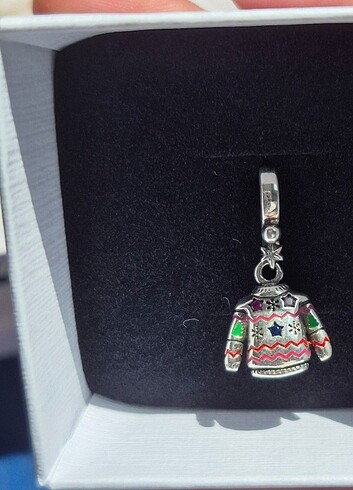 Pandora Pandora charm 
