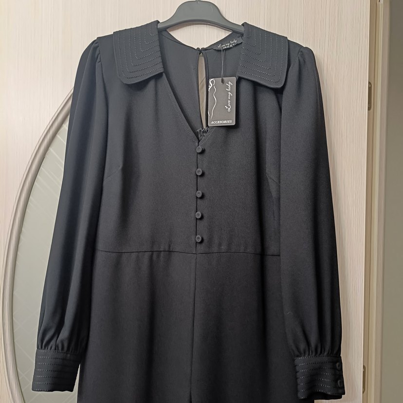 Siyah Düğmeli Uzun Kollu Tulum - Görsel 5