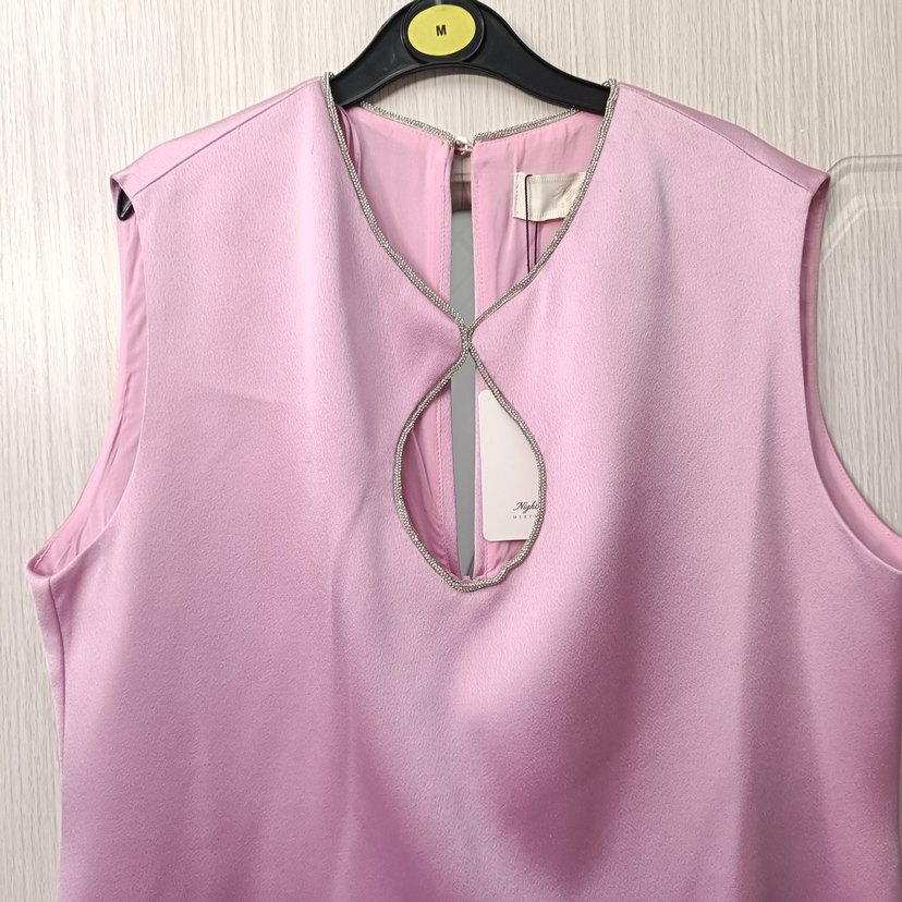 Zincir Detaylı Pembe Midi Elbise - Görsel 3