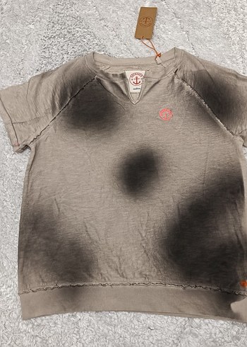 Gri Batik Desenli Keten Kadın Tişört - Görsel 2