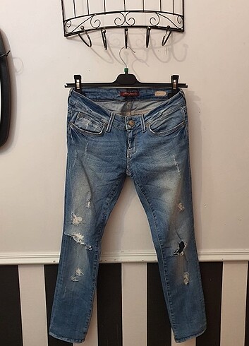 26 Beden Mavi jeans 