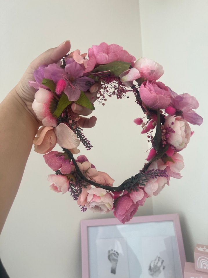 Çiçekli taç - Görsel 2