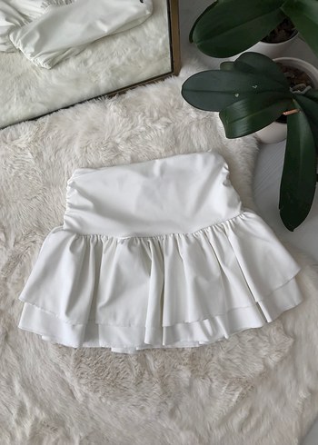 Fırfırlı Beyaz Mini Etek