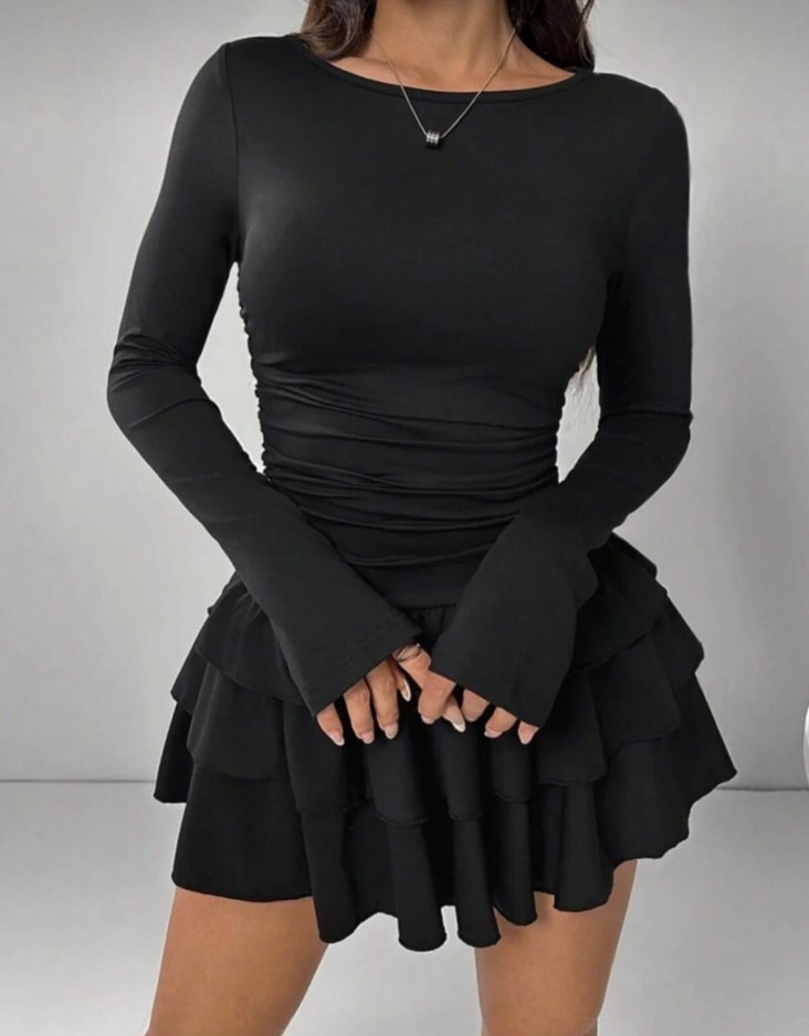 Siyah Eteği Kat Kat Kısa Elbise - Görsel 3