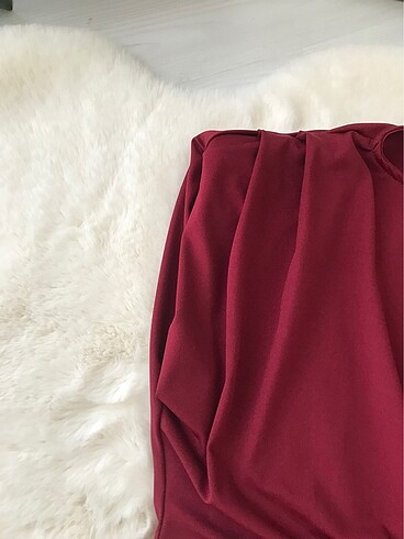 s Beden Zara kesik model vatkalı elbise