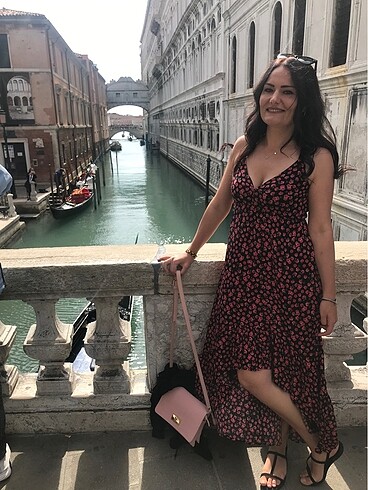 Stradivarius Stradivarius çiçekli elbise