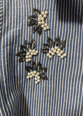 Nakışlı Mavi Kadın Gömlek - Görsel 3