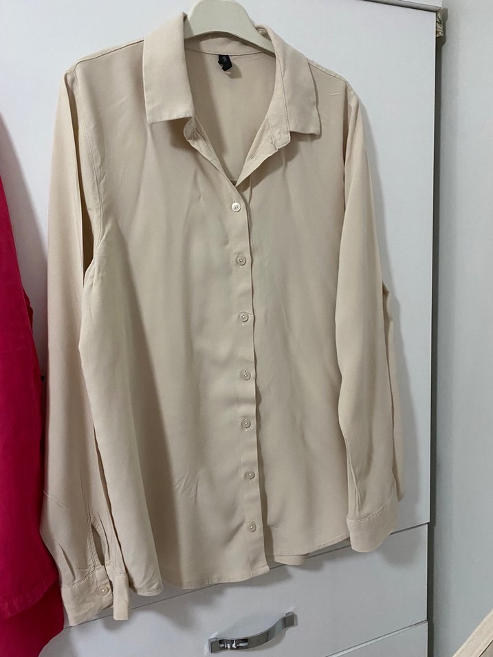 Düğmeli Uzun Kollu bej renk pamuklu Gömlek - Görsel 4