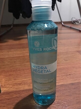Yves rocher hydra vegetal yatıştırıcı tonik