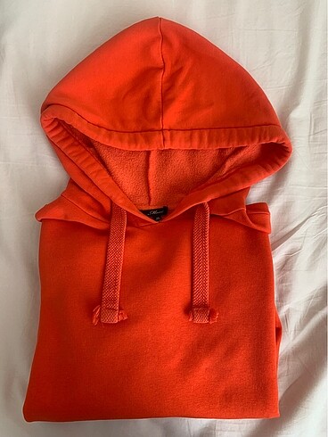 Mavi Markalı Sweatshirt