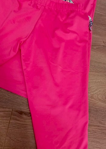 Renkli Baskılı Kız Elbisesi Ruffles ile - Görsel 3