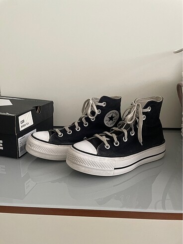 36,5 Beden siyah Renk ORJINAL CONVERSE SNEAKERS