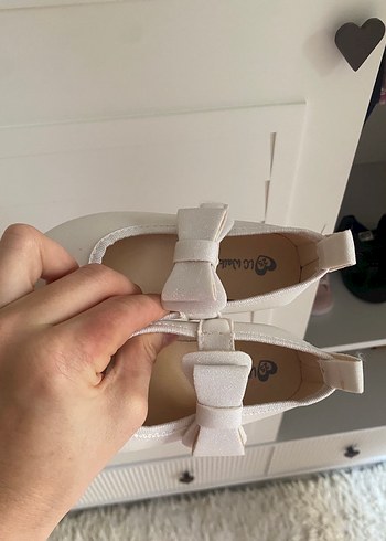 Kız Çocuk Beyaz Fiyonk Detaylı Babet - Görsel 5