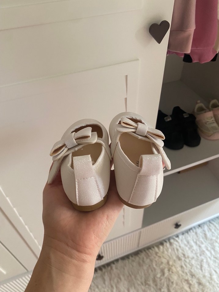 Kız Çocuk Beyaz Fiyonk Detaylı Babet - Görsel 3