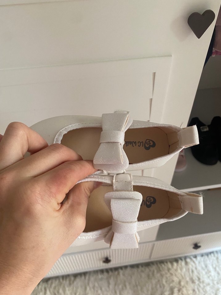 Kız Çocuk Beyaz Fiyonk Detaylı Babet - Görsel 5