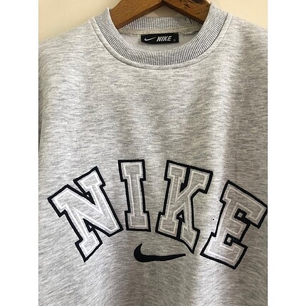 Nike sweatshirt