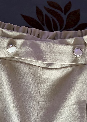 Beyaz Pilili Kadın Kumaş Pantolon - Görsel 2