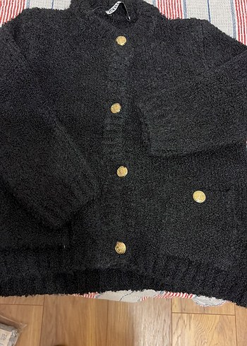 Zara Dugmeli Siyah Triko Kadin Hirka