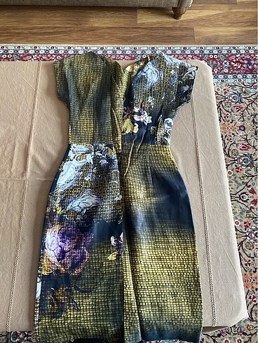 İpekyol elbise - Görsel 4