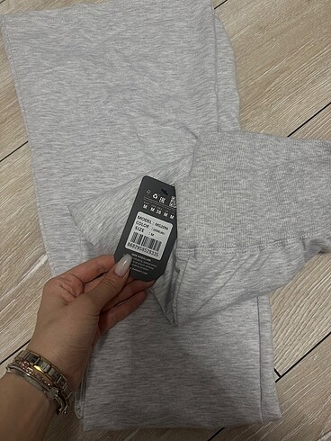 m Beden bershka model