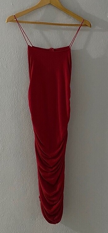 Trendyol & Milla Kırmızı Uzun Kalem elbise
