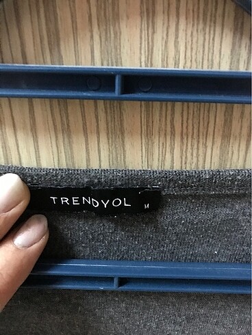 m Beden Trendyol düğmeli crop