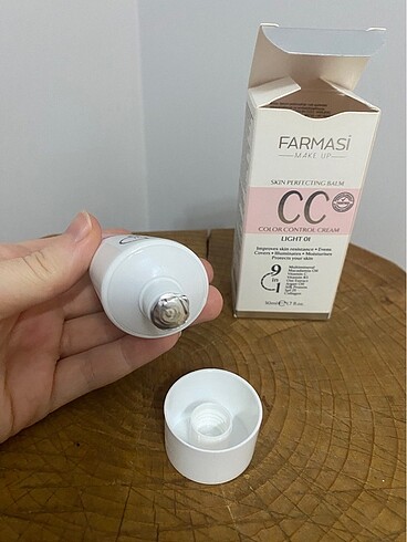 Farmasi Farmasi cc krem