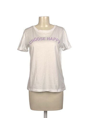 Tchibo T-shirt %70 İndirimli.