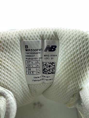 38 Beden beyaz Renk New Balance Spor Ayakkabı - İndirimli.