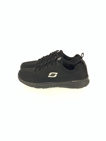 Skechers Spor Ayakkabı - İndirimli.