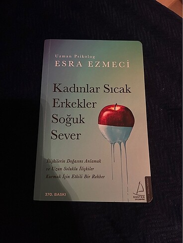 Esra Ezmeci Kadınlar Sıcak Erkekler Soğuk Sever