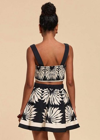 Sheinside Kadın Siyah Beyaz Desenli Mini Crop Top