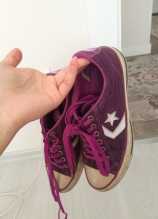 Mor Converse