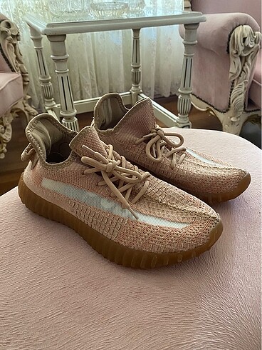 39 Beden pembe Renk Adidas yeezy 350