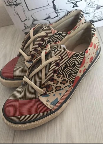 Renkli Desenli Kadın Sneakers Dogo Ayakkabı