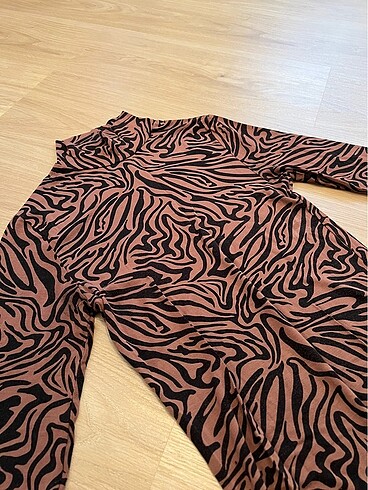 xs Beden Stradivarius Desenli Bluz
