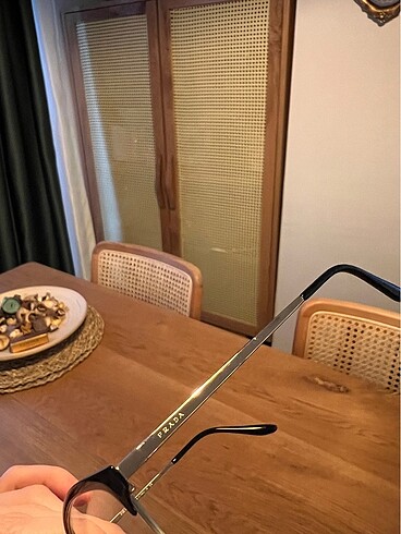 Beden siyah Renk Prada Çerçeve