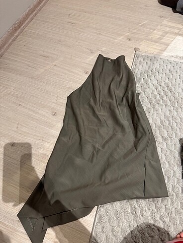 Zara Sırt Dekolteli üst