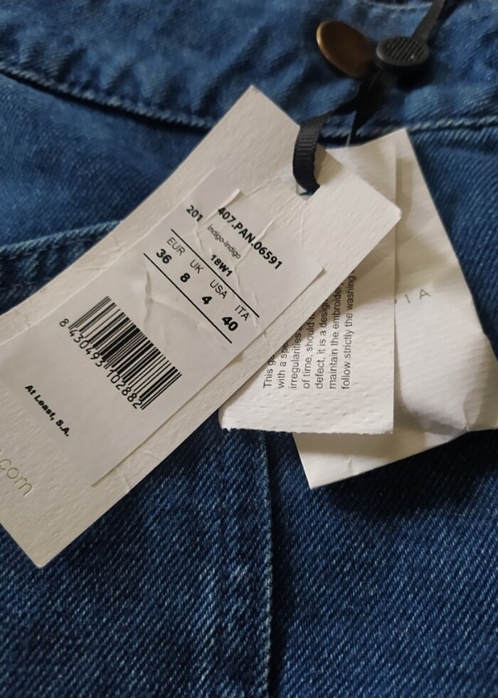 İntropia Jean  - Görsel 2