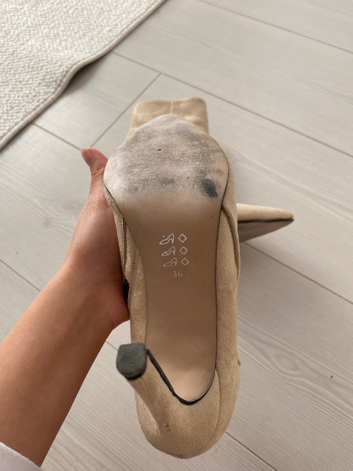 Bej Süet Stiletto Topuklu Kadın Bot - Görsel 3