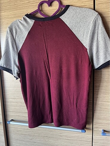 l Beden Bershka tshirt