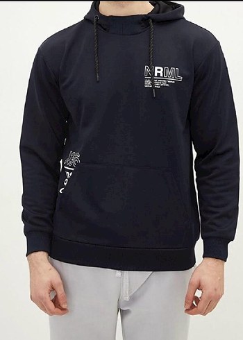LC Waikiki Siyah Kapüşonlu Erkek Sweatshirt